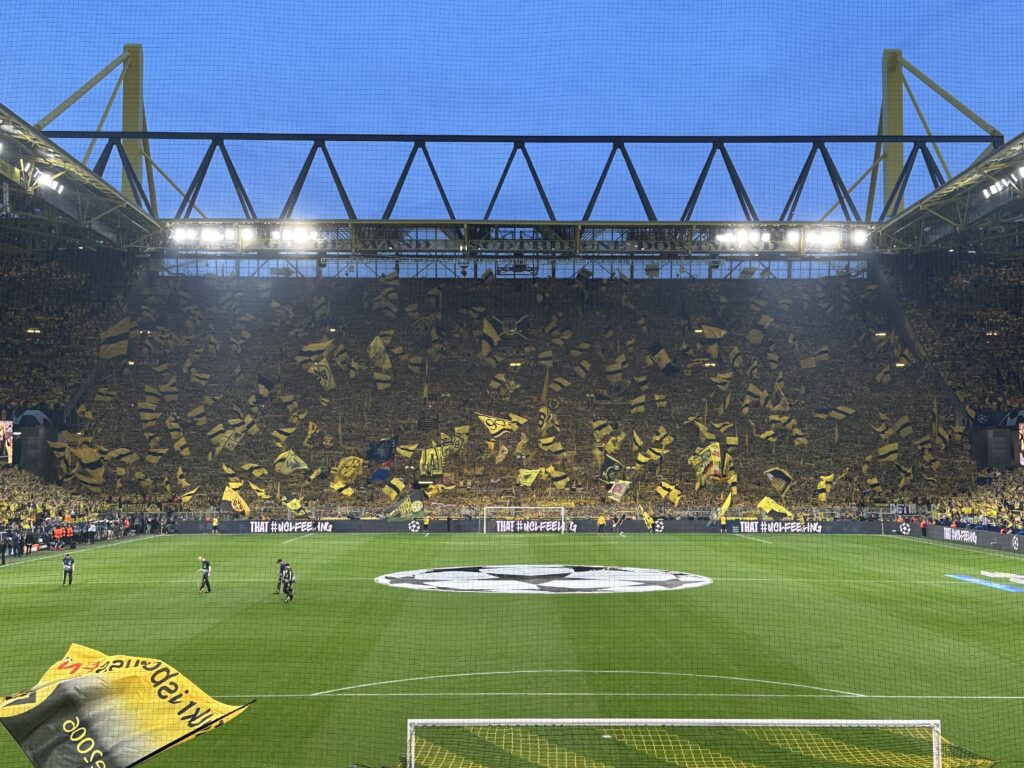 Auch in der UEFA Champions League 2026/2027 wieder Spielort: Das Westfalenstadion